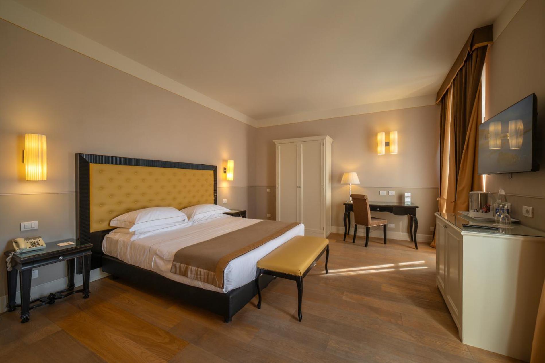 Hotel Palazzo San Lorenzo & Spa Colle Val D'Elsa Exterior photo